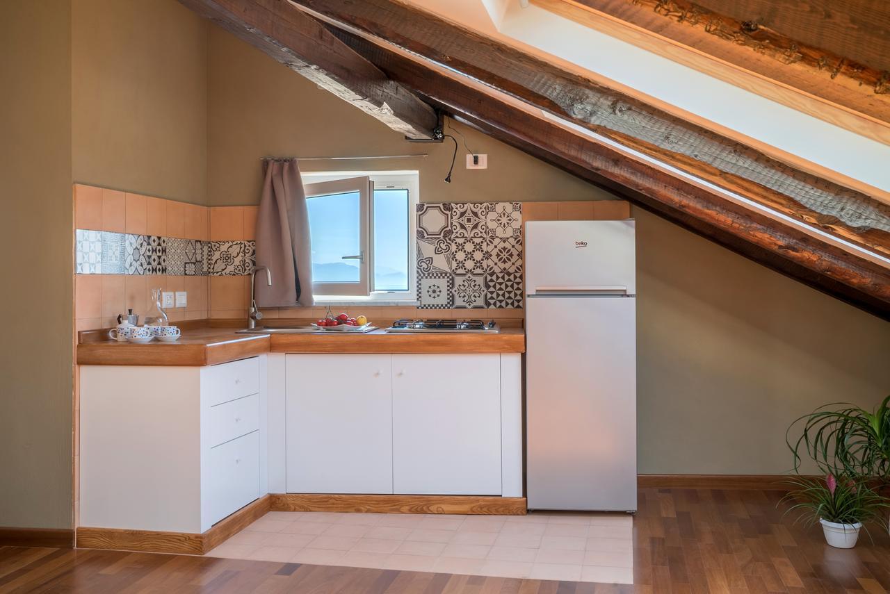 살레르노 Plaium Montis B&B 외부 사진