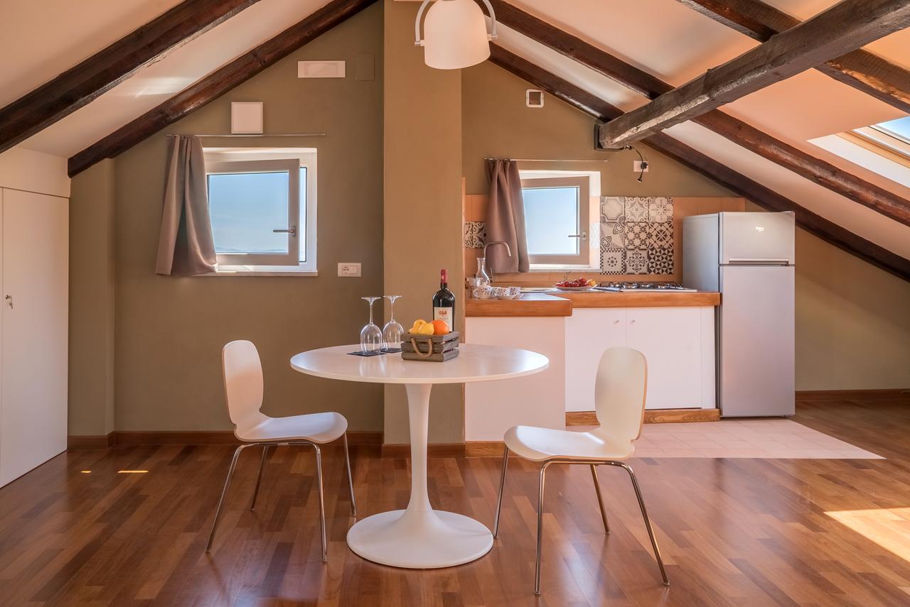 살레르노 Plaium Montis B&B 외부 사진